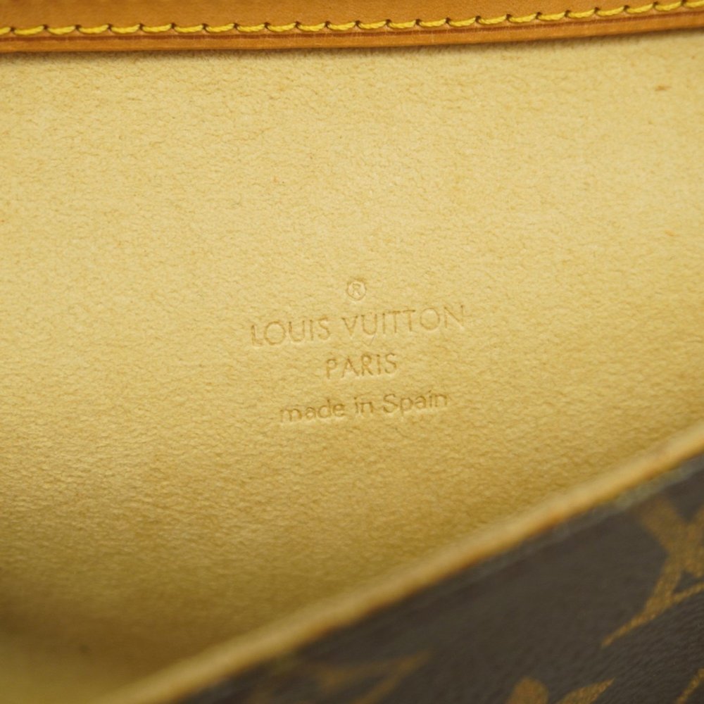 LOUIS VUITTON Brown Monogram Shoulder Bag - Picture 5 of 11